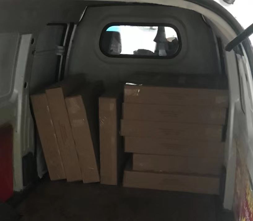 Nail polish transportation counter display Nail polish transportation counter display